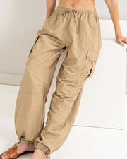 MID RISE PARACHUTE CARGO PANTS